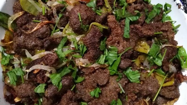 الكبدة البلدي الأصلية.. الأسرار والتكات (فيديو)