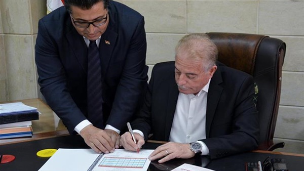 محافظ جنوب سيناء يعتمد نتيجة الشهادة الإعدادية