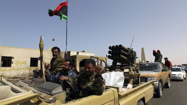 الجيش الليبي يتقدم إلى وسط طرابلس