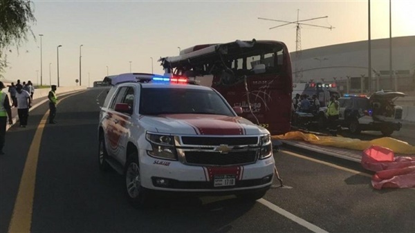 مصرع 17 شخصا إثر تعرض حافلة عمانية لحادث سير بدبي
