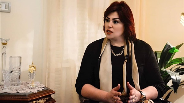 الإذاعية الكبيرة معتزة مهابة
