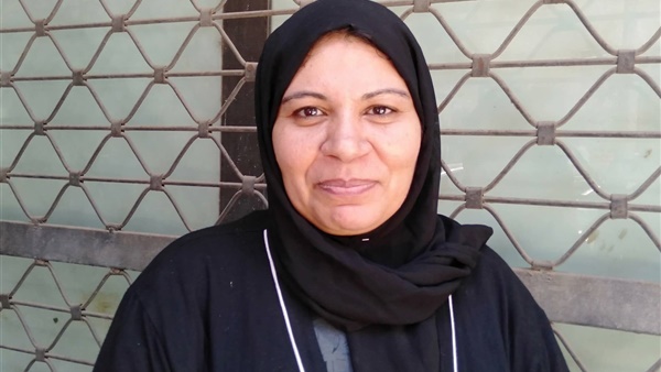 الثانوية العامة معاناة أم تفوق.. الطالبة سهيلة وصلت إلى العالمية في التجديف.. ووالدتها: طول السنة مذاكرة ودروس (فيديو وصور)