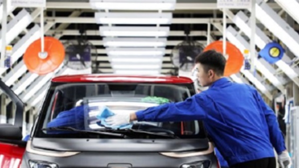 انخفاض مبيعات السيارات بالصين 16.4 % في مايو