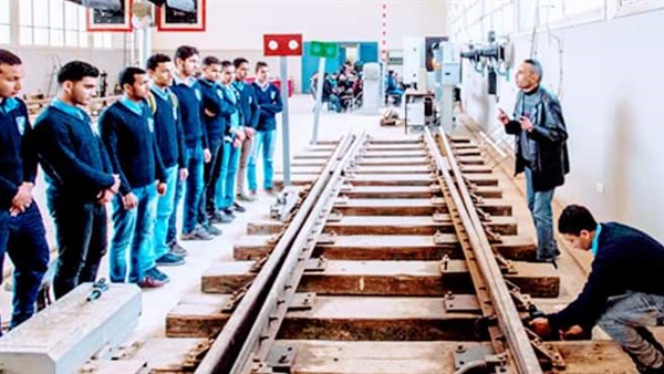 شروط وموعد التقديم في مدرسة السكة الحديد الثانوية 2019 والأوراق المطلوبة