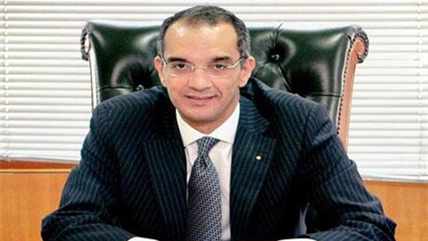 الاتصالات تضع خطة لتدريب المجندين بالقوات المسلحة على روافد تكنولوجيا المعلومات