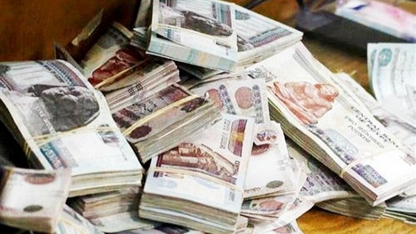 ضبط صاحب محل ملابس لاتهامه بالنصب على 4 أشخاص بسوهاج