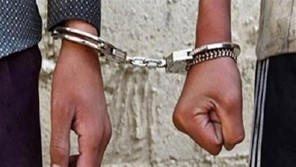 ضبط شخصين لاتهامهما بالنصب على المواطنين في المنيا