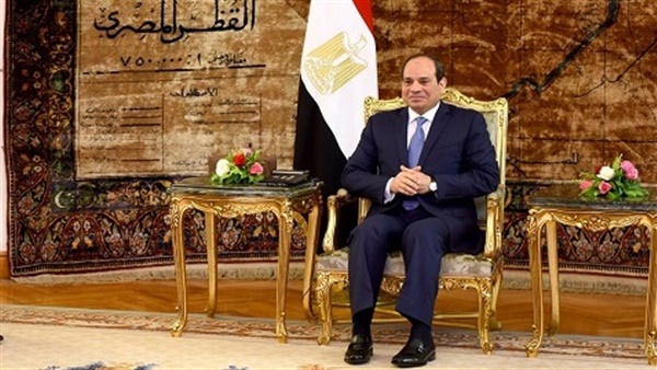 السيسي يستقبل رئيس جمهورية غانا بقصر الإتحادية