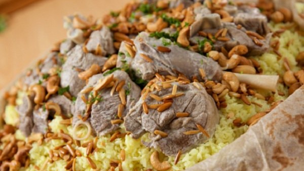 طريقة عمل المنسف الأردني