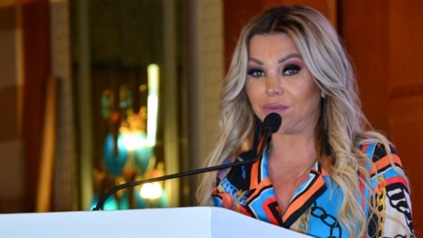 الإعلامية رزان مغربي