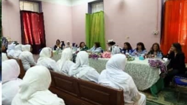 وفد من المجلس القومى للمرأة يزور سجن النساء بالقناطر