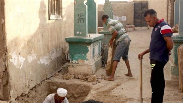 حقيقة عودة الحاجة فكيهة إلى الحياة بعد دفنها في مقابر الشرقية