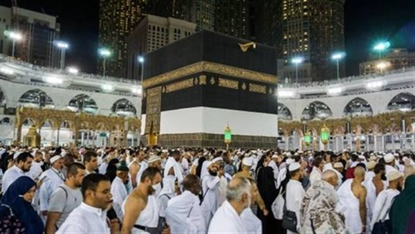 أداء فريضة الحج أم تجهيز ابنتي للزواج أيهما أهم؟.. الأزهر يجيب