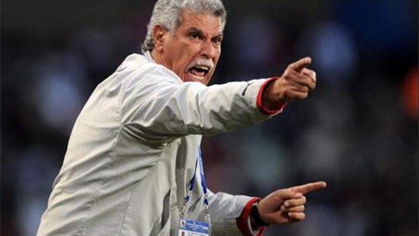 الجهاز المعاون لـ حسن شحاتة في تدريب المنتخب.. العميد والحضري أبرزهم