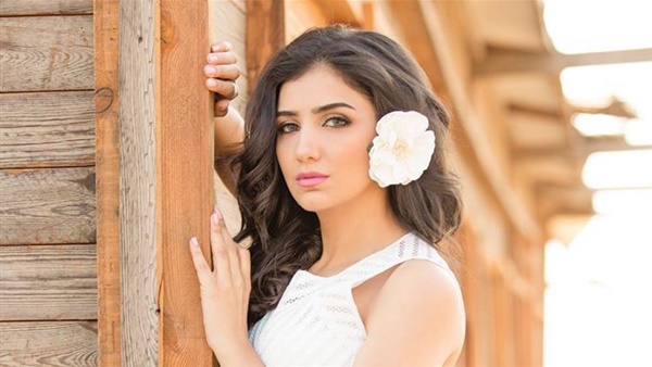 بهوت شورت وبطن عارية.. مي عمر تشعل الإنستجرام بأحدث إطلالة لها