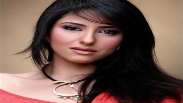 الفنانه حنان مطاوع