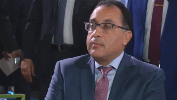 مدبولى يُكلف بتوفير مقار بأسواق الجملة ومنافذ بيع منتجات جهاز الخدمة الوطنية