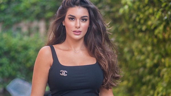 ياسمين صبرى تتألق فى أحدث ظهور لها بالأسود