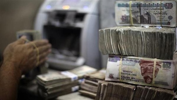 يستقطب عملاء جدد ويزيد الإقراض.. اتجاه داخل البنوك عالميا ومحليا بخفض أسعار الفائدة