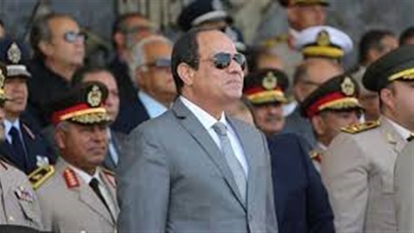 السيسي يشهد حفل تخرج دفعة جديدة من طلاب الكليات العسكرية والمعهد الفني للقوات المسلحة .. بث مباشر