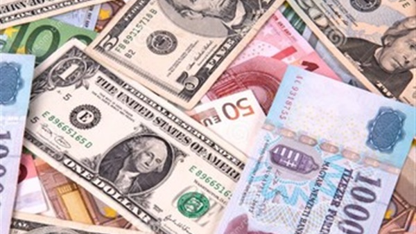 أسعار العملات بالبنوك اليوم الأربعاء 24 يوليو 2019.. الدولار يستقر عند 16.56 جنيه