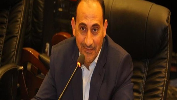 النائب محمد عبد الله زين الدين وكيل لجنة النقل والمواصلات بم