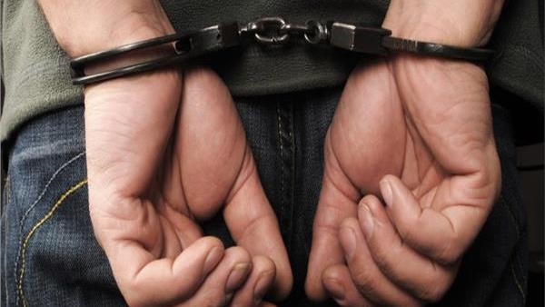 يا خناقة ما تمت.. ضبط مسجلين في طريقهم لمشاجرة في المطرية وبحيازتهم مولوتوف وأسلحة نارية