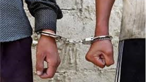 سقوط تشكيل عصابى عربى تخصص فى الاتجار بالمخدرات بأكتوبر