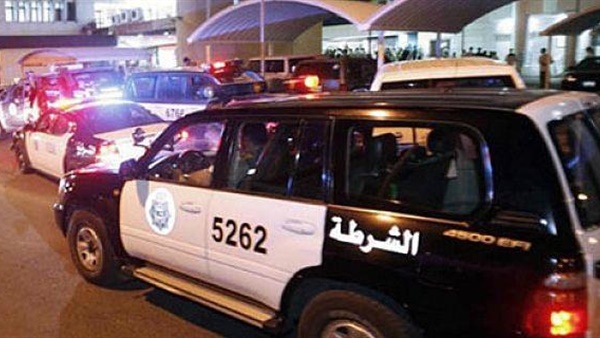 سيدة كويتية تضرب مقيما مصريا بـالحزام بسبب هاتف محمول