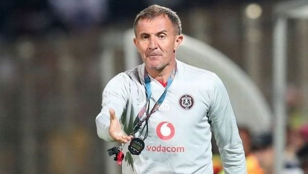 مفاجأة.. ميتشو ينفي تدريبه نادي الزمالك:عليهم دفع الملايين