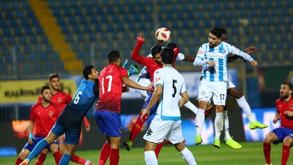الأهلي وبيراميدز يصلان استاد برج العرب قبل مباراة الكأس