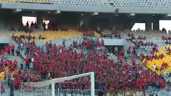 جماهير الأهلي تهاجم الفريق: عايزين لاعيبة رجالة مش لاعيبة عالة