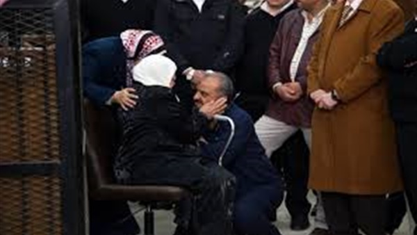 وفاة والدة محمد البلتاجي