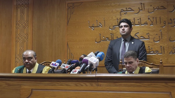 جرائم الإخوان خلال أحداث يناير يكشفها قاضي التخابر.. فيديو