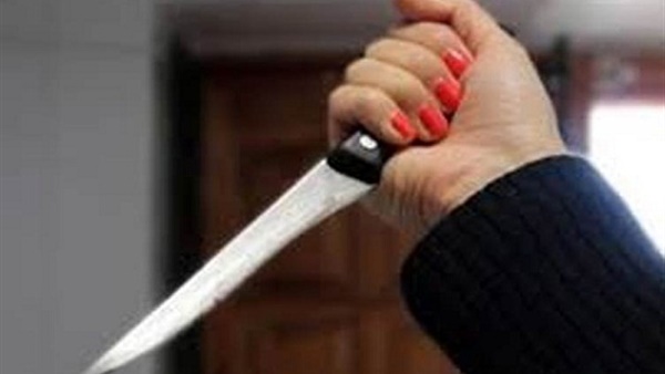 تخونه مع شباب.. عروس تطعن زوجها بـسكين المطبخ بعد 23 يومًا من الزواج في الدقهلية