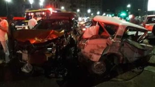 إصابة 8 أشخاص إثر حادث سيارتين على الطريق الصحراوي بالبحيرة