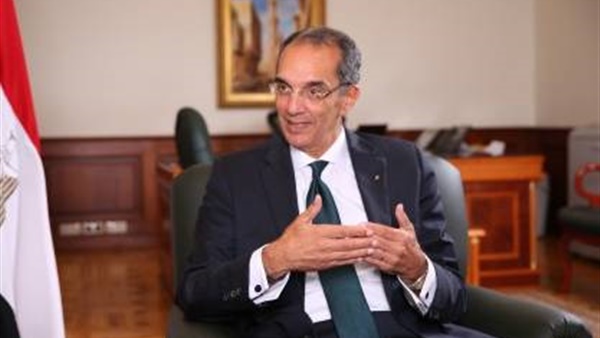 وزير الاتصالات يغادر إلى فرنسا لبحث التعاون مع كبرى الشركات في مجال تكنولوجيا المعلومات