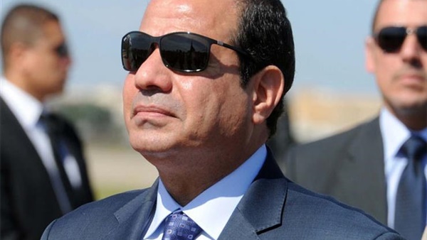 الإعلامي عمرو أديب
