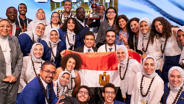 برعاية أورنج.. فريق جامعة القاهرة يفوز ببطولة كأس العالم لـإيناكتس 2019