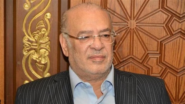دفنوه يا صاحبي خلاص.. صلاح عبد الله ينعي طلعت زكريا بكلمات مؤثرة