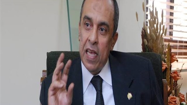 نقابة البيطريين: وزير الزراعة يتلقى بيانات مزورة عن وضع الثروة الحيوانية فى مصر