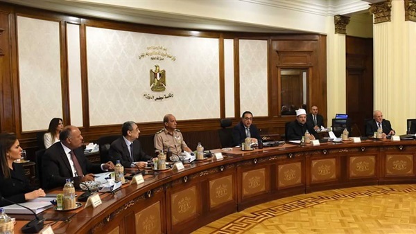 رئيس الوزراء يؤكد أهمية حضور الوزراء جلسات مجلس النواب