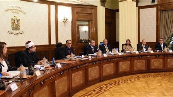 إصدار عملة تذكارية فضية بمناسبة إنشاء القضاء الدستوري.. تفاصيل