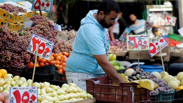 رويترز: التضخم في مصر يصل إلى أدنى مستوى خلال 7 سنوات
