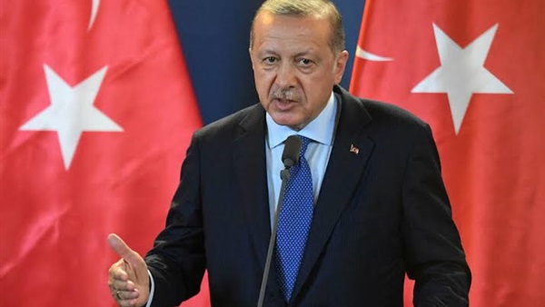 جفاء غير معهود لدى استقبال أردوغان لمبعوثي ترامب في أنقرة