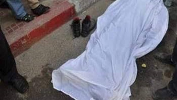 ضربته بالحذاء.. مصرع مسن على يد موظفة في مشاجرة بتأمينات العاشر من رمضان
