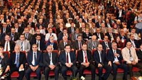 عصام شاهين: مؤتمر بترول دول المتوسط فرصة جيدة لتبادل الأفكار والخبرات (فيديو)