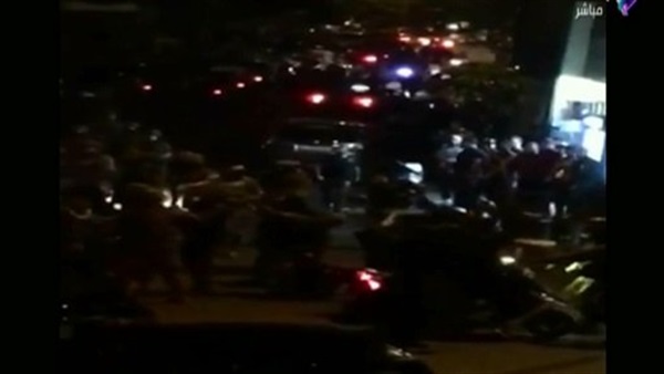 الجيش اللبناني يتصدى لأنصار حزب الله وحركة أمل وسط بيروت (فيديو)