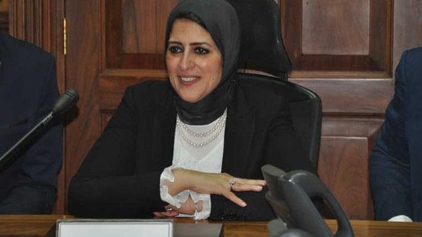 وزيرة الصحة: زيادة فرص التدريب في الزمالة المصرية لتشمل كافة أطباء التكليف