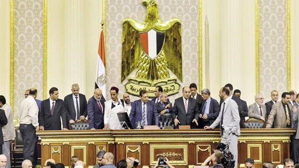 صراع الأب والأم.. قانوني يوضح الجدل في مادة الولاية التعليمية لقانون الأحوال الشخصية للأزهر